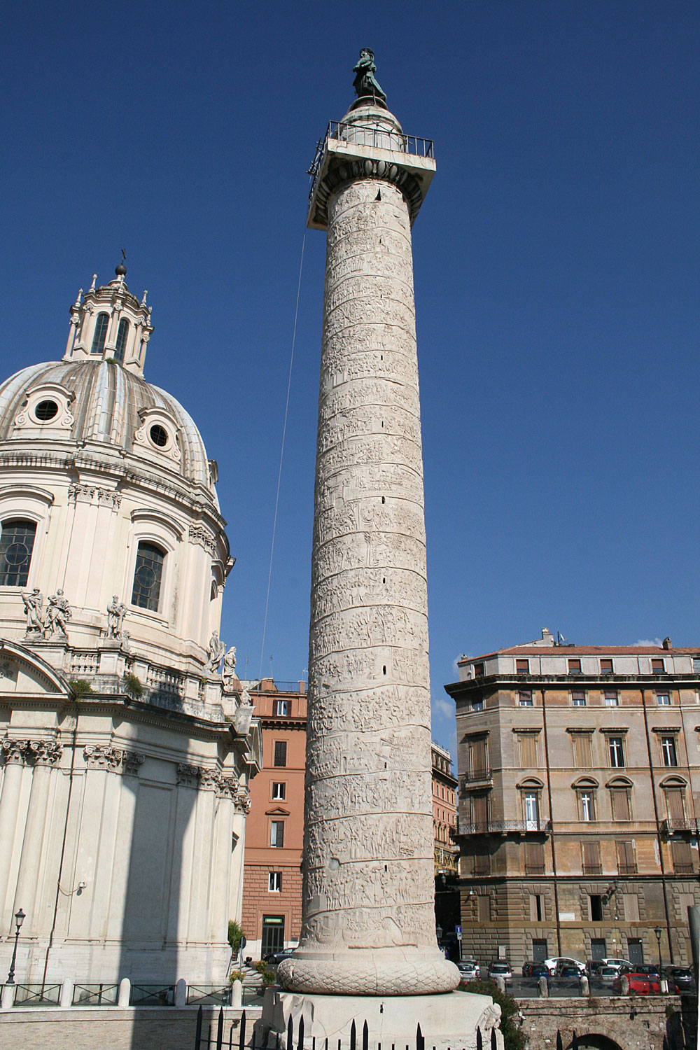 0_Colonne_Trajane_-_Rome_(1).jpg
